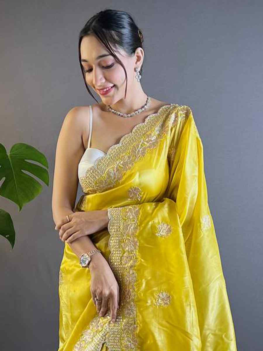 Yellow Gold Crunchy Embroidered Festival Wedding Fancy Heavy Border Saree