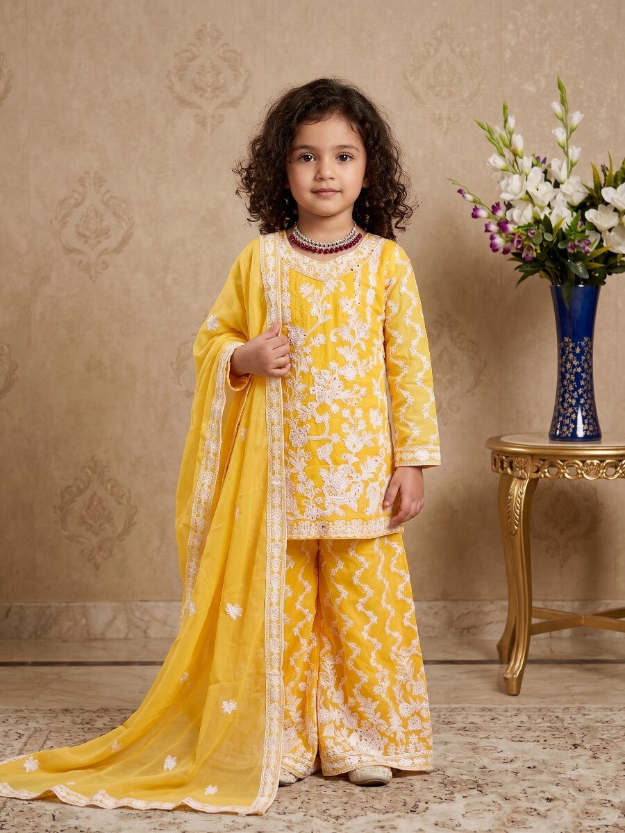 Yellow Heavy fox georgette Embroidered Ethnic Casual Festival Party Wedding Salwars Girls Wear