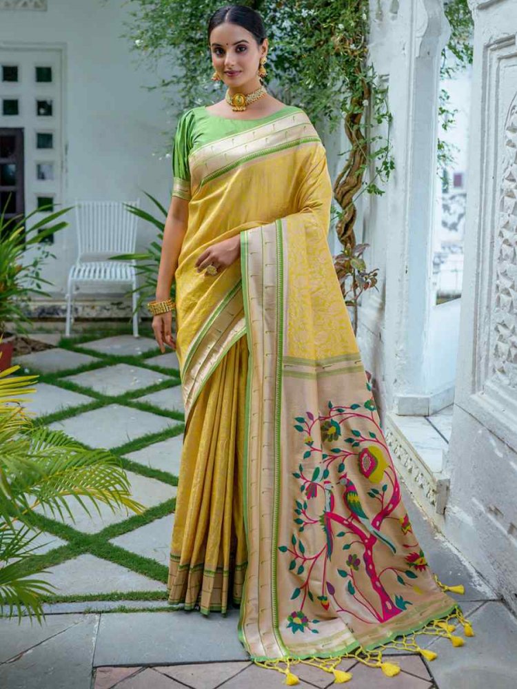 Yellow Kanjivaram Silk Handwoven Wedding Festival Heavy Border Saree