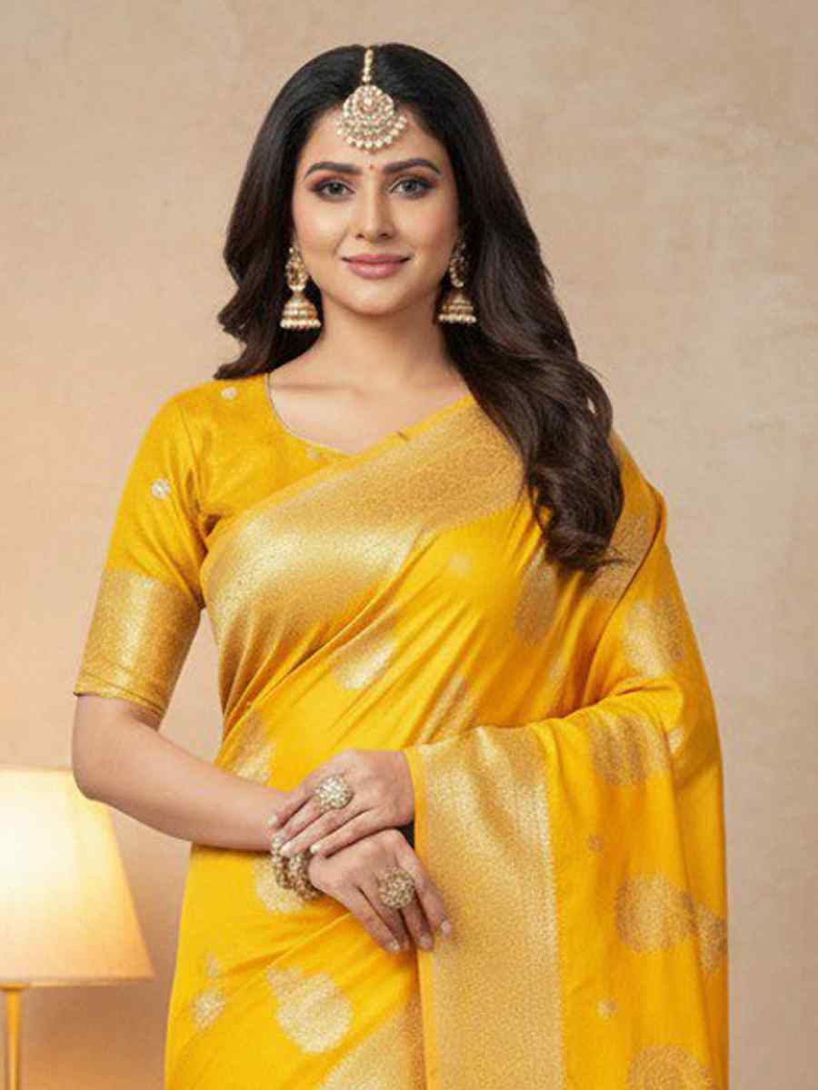 Yellow Kanjivaram silk Handwoven Zari Bridal Reception Festival Wedding Fancy Heavy Border Saree
