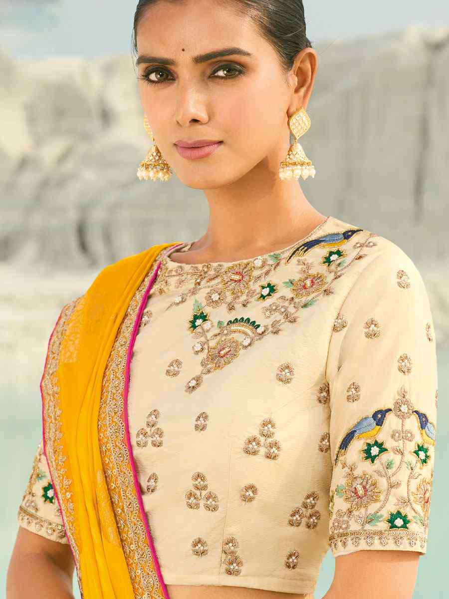 Yellow Organza Viscose Embroidery Bridal Reception Festival Wedding Fancy Heavy Border Saree
