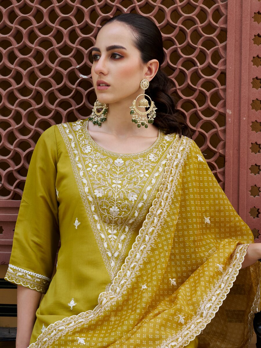Yellow Silk Blend Embroidery Sequins Wedding Party Festival Casual Haldi Ready Pant Salwar Kameez