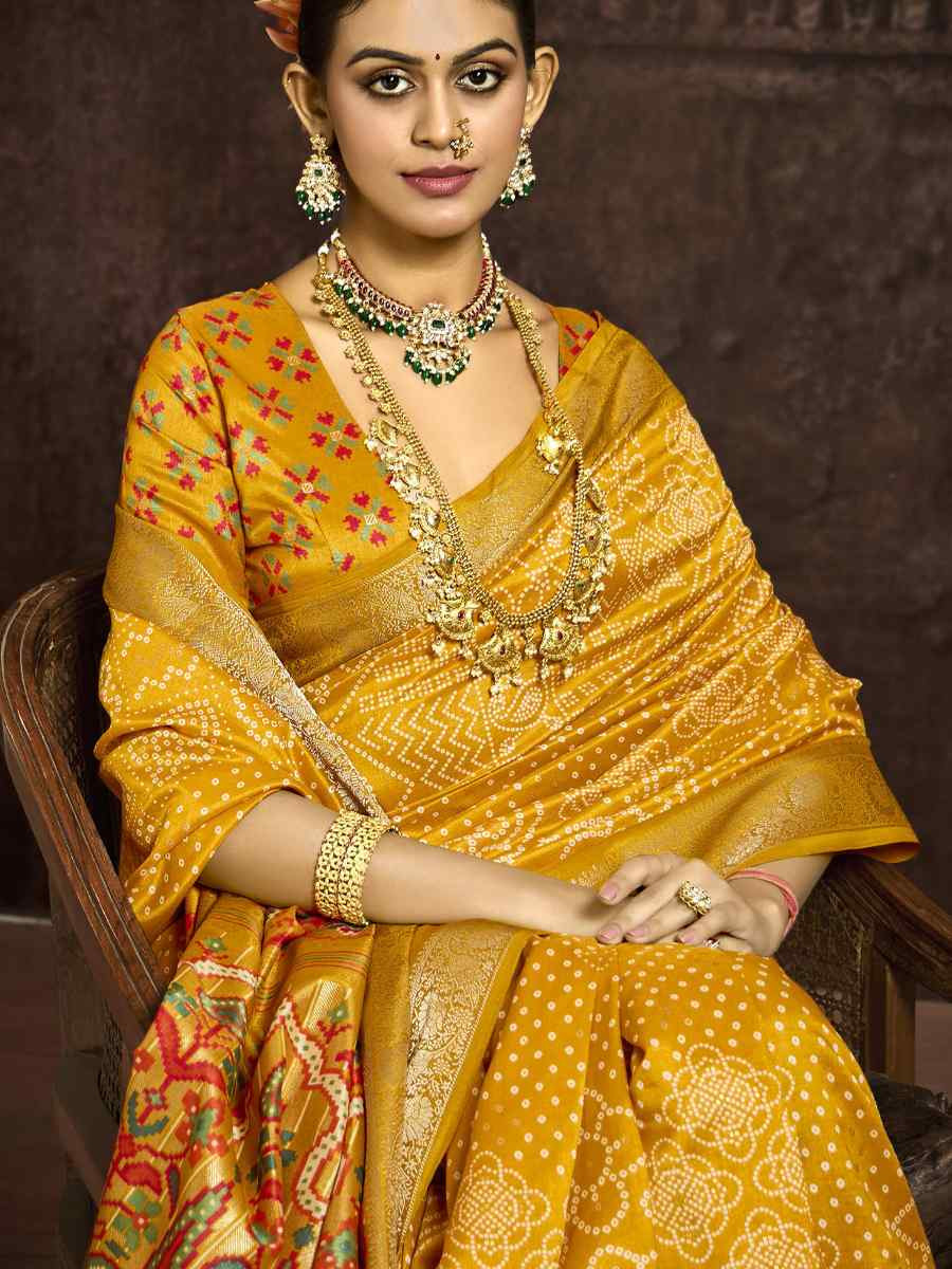 Yellow Silk Handwoven Festival Wedding Fancy Heavy Border Saree