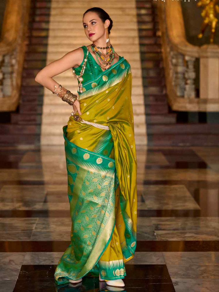 Yellow Soft Silk Handwoven Festival Wedding Fancy Heavy Border Saree