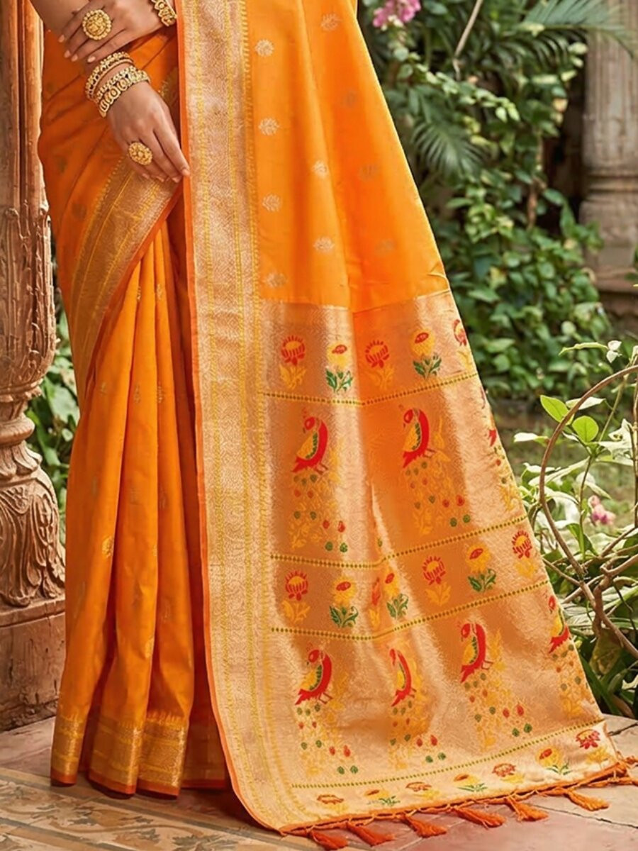 Yellow Soft Silk Handwoven Wedding Reception Party Festival Casual Heavy Border Sarees